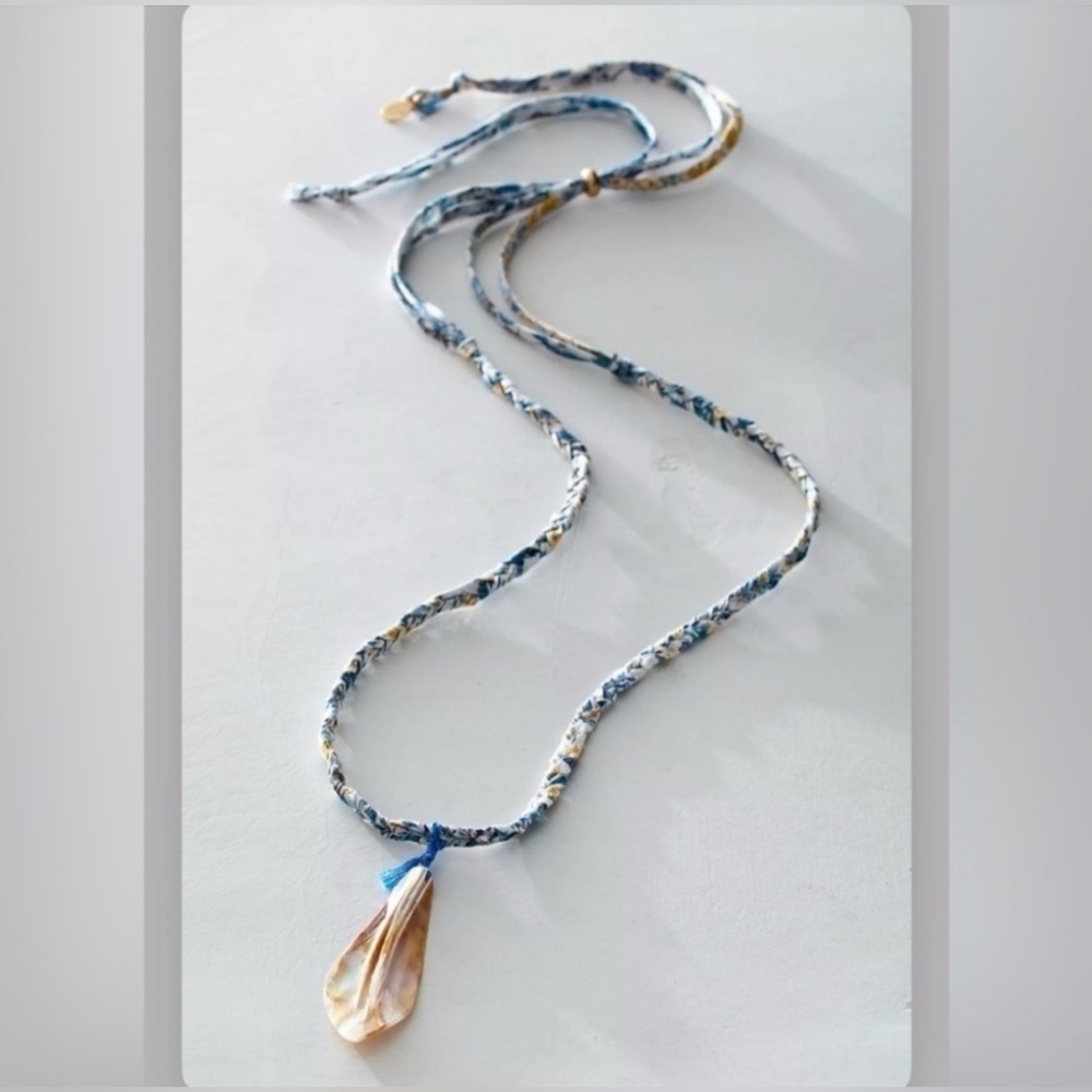 NWT-Free People X Ariana Ost ,The Era Strand Necklace, Blue/White/Shell